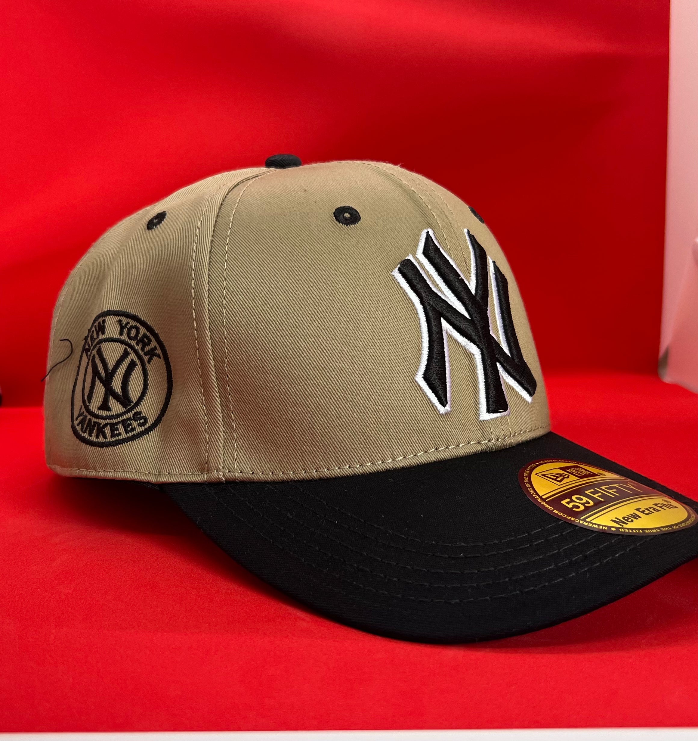 GORRA - NEW YORK YANKEES VISOR NEGRO